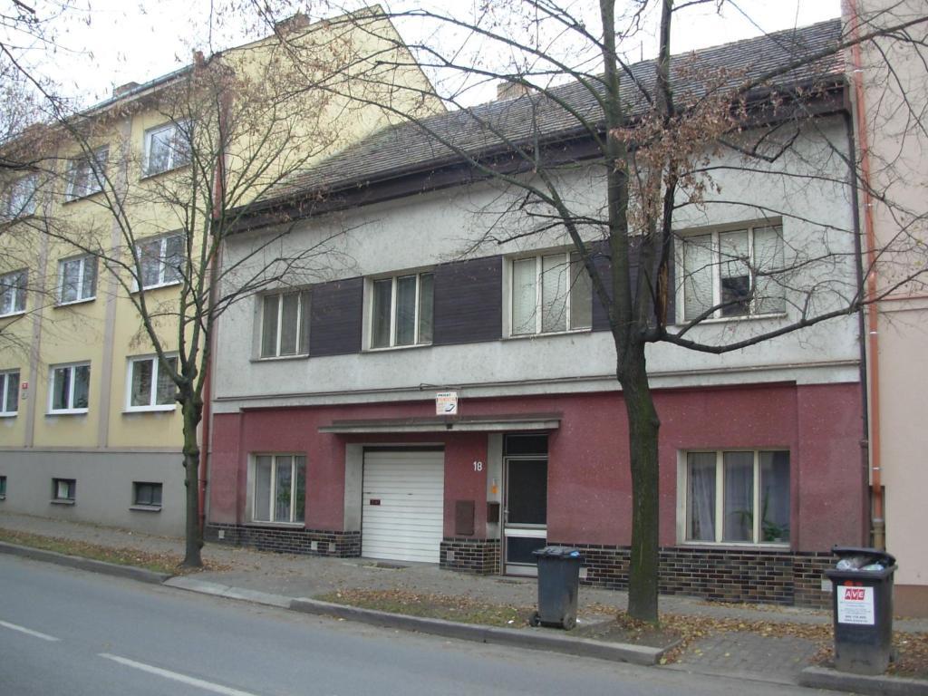 Penzion Hlinkova Plzen Luaran gambar